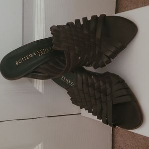 🎉💜HP💜🎉Bottega Veneta Heeled Wedges 37